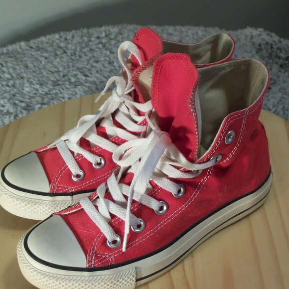 CONVERSE Red Hi-Top Shoes - Picture 2 of 5